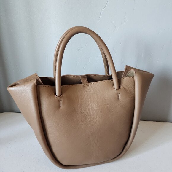 Beracamy Satchel "EUC" - Picture 13 of 16